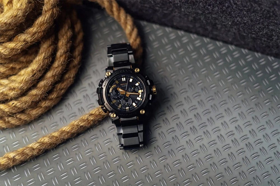 Часы Casio G-Shock Premium MTG-B3000BDE-1A — Япония, электронные