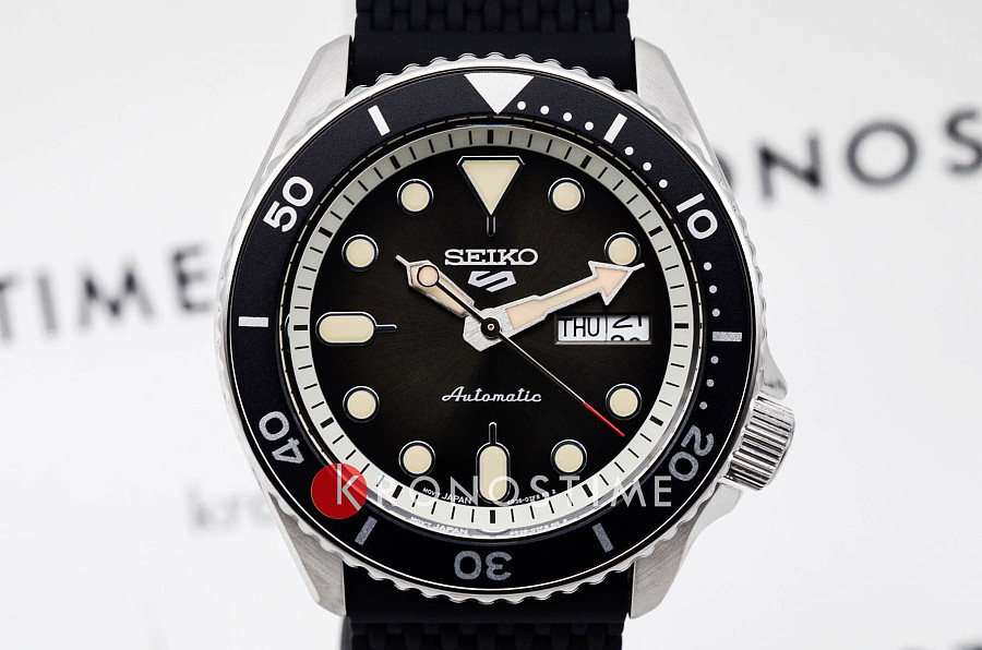 Часы Seiko 5 Sports SRPD95 — Япония, механические