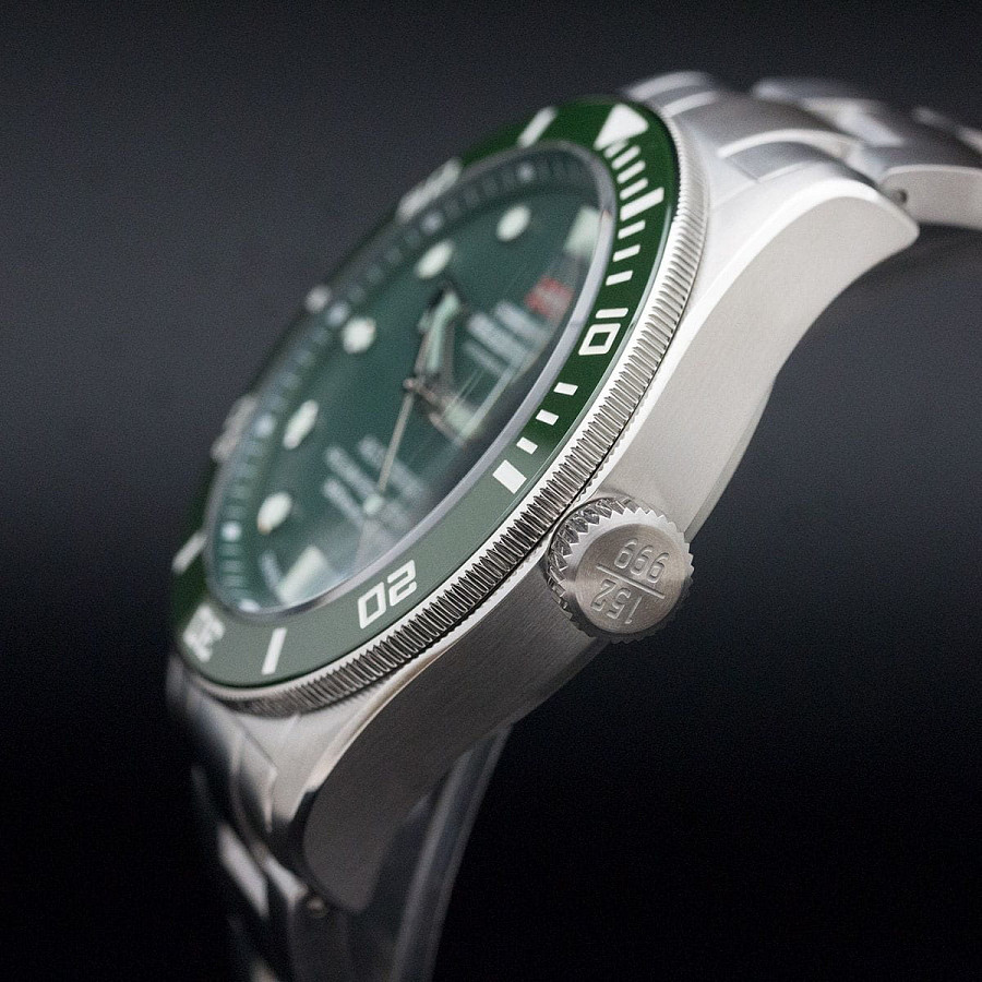 Часы Swiss Military by Chrono Diver Limited Edition SMA34075.03 — нержавеющая сталь, мужские