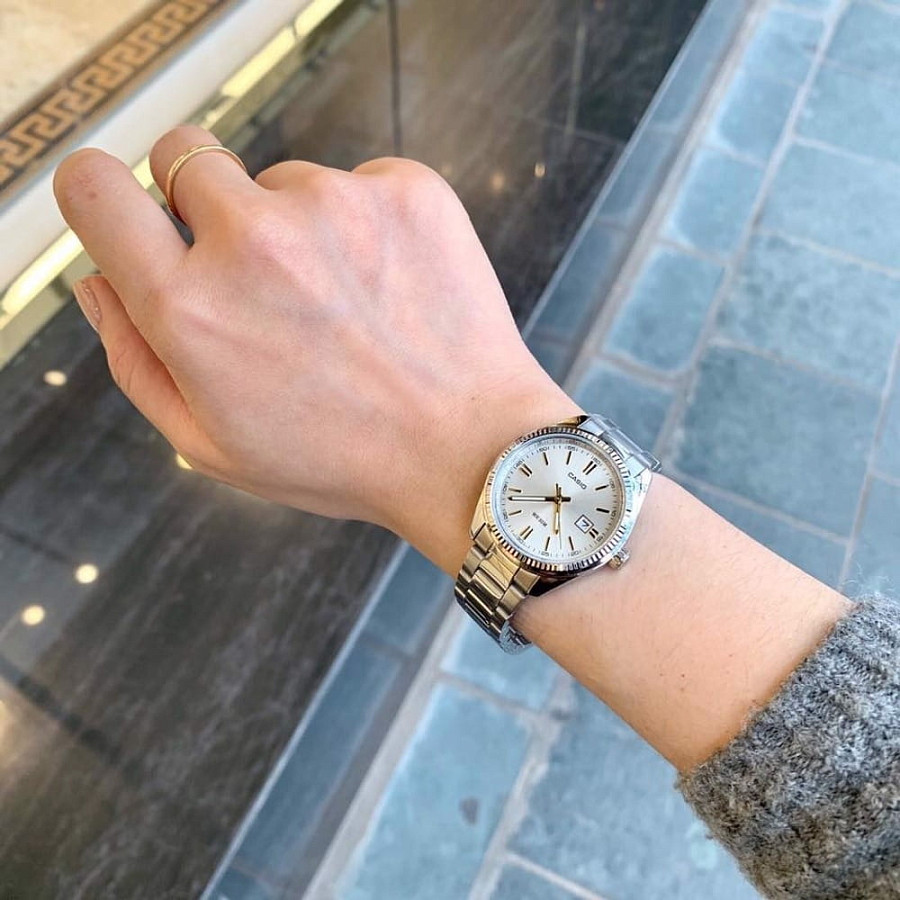 Часы Casio Collection LTP-1302D-7A2 — кварцевые, сталь металл