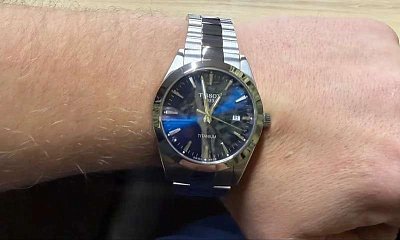 Фото покупателя: Швейцарские титановые наручные часы Tissot Gentleman Titanium T127.410.44.041.00