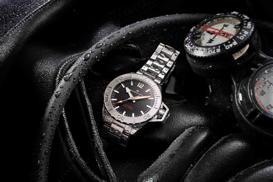 Часы Hamilton Khaki Navy Frogman Auto H77815130 — Швейцария, механические