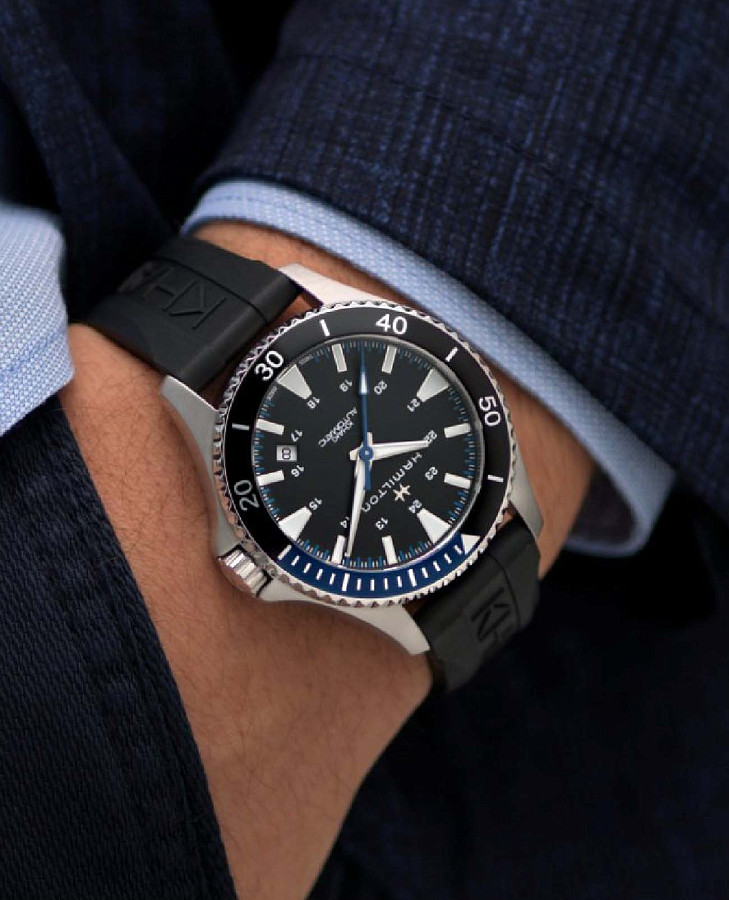 Часы Hamilton Khaki Navy Scuba Auto 40MM H82315331 — механические, Швейцария, мужские