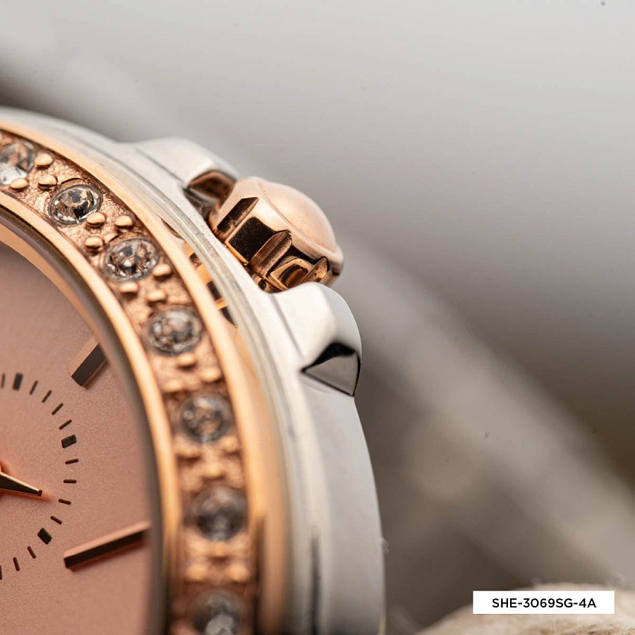 Часы Casio Sheen SHE-3069SG-4AUDF — сталь с ip покрытием, женские