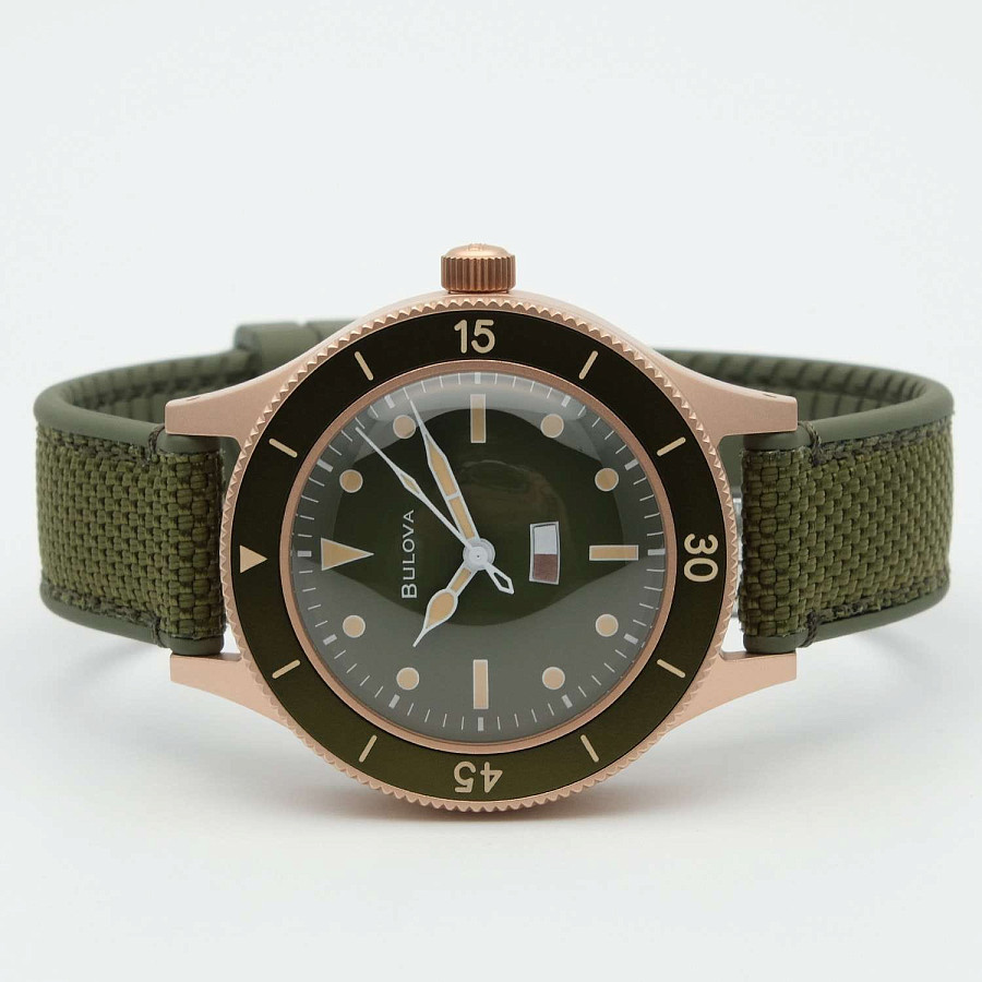 Часы Bulova Mil-Ships 98A324 — артикул 98A324