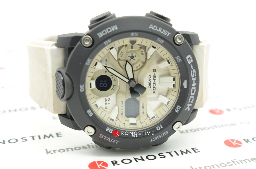Часы Casio G-Shock GA-2000WM-1A — пластик, мужские