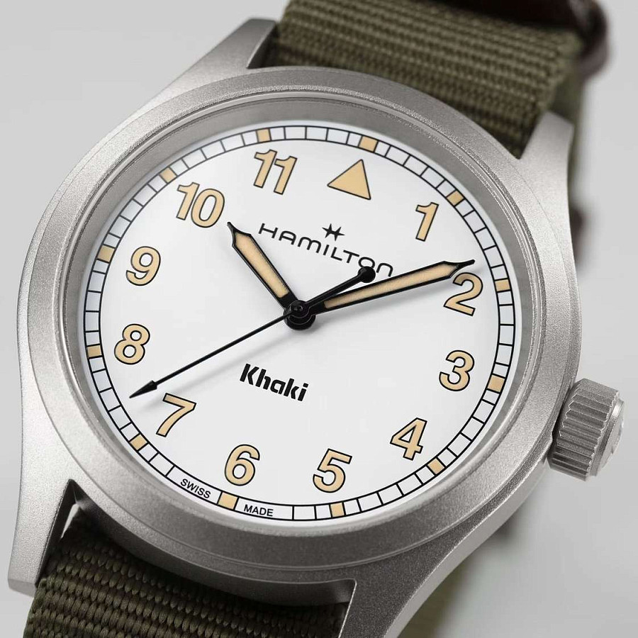 Часы Hamilton Khaki Field Quartz 38mm H69401910 — артикул H69401910