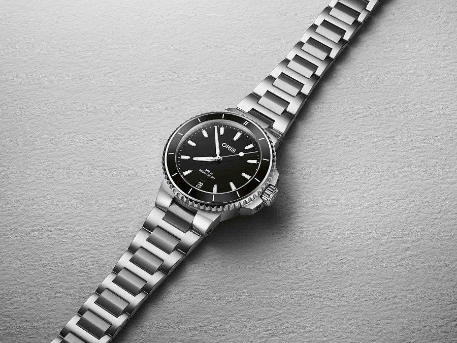 Часы Oris Aquis 01 733 7792 4154-07 8 19 05P — сталь металл, Швейцария