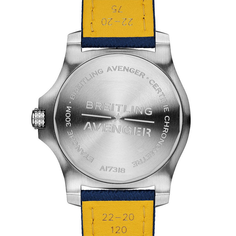 Часы Breitling Avenger Automatic 43 A17318101C1X1 — кожа + текстиль, мужские