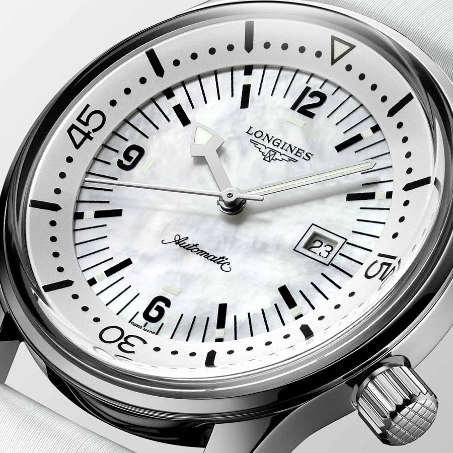 Часы Longines Legend Diver Watch L3.374.4.80.0 — кожаный, женские