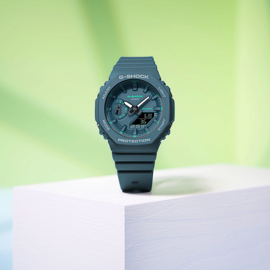 Часы Casio G-Shock GMA-S2100GA-3A — женские, пластик
