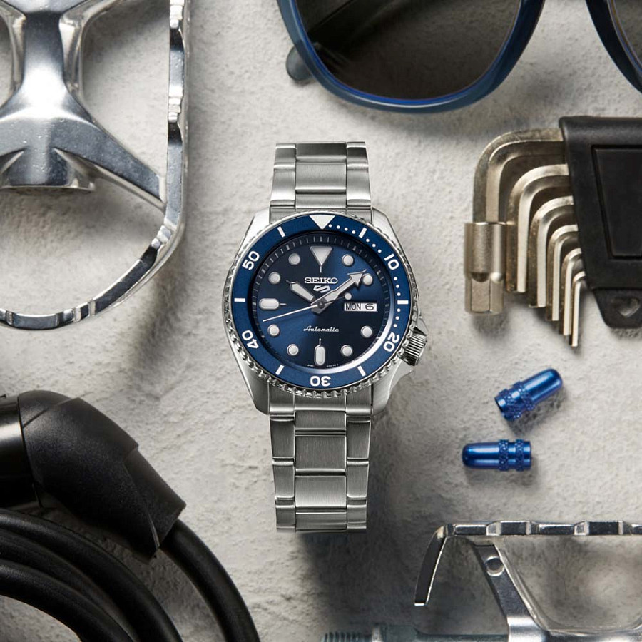 Часы Seiko 5 Sports SRPE53K1 — синий, механические