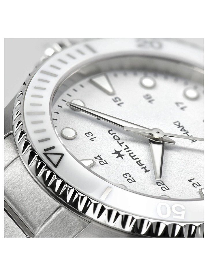Часы Hamilton Khaki Navy Scuba Quartz H82221110 — металл сталь, Швейцария