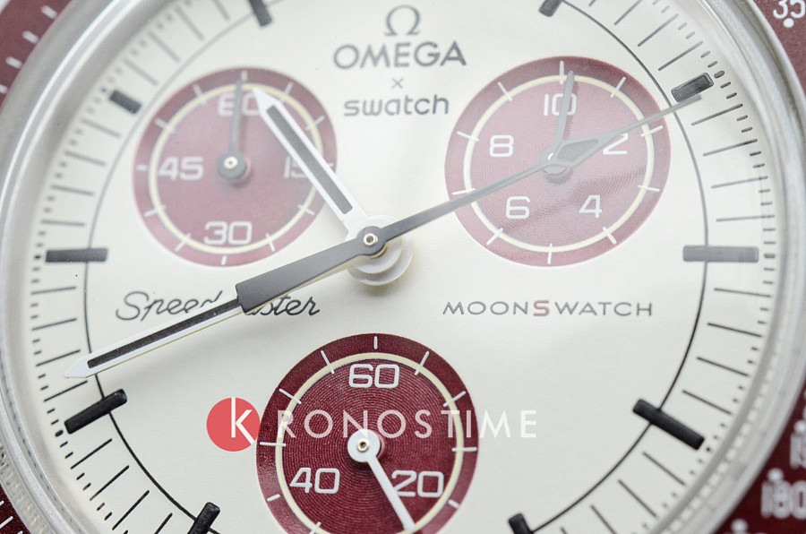 Часы Swatch x Omega Bioceramic Moonswatch Mission to Pluto SO33M101 — Швейцария, кварцевые