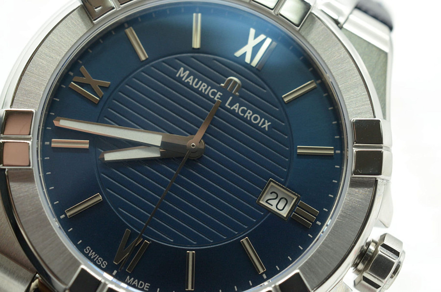 Часы Maurice Lacroix Aikon Date AI1008-SS001-430-1 — сталь металл, Швейцария