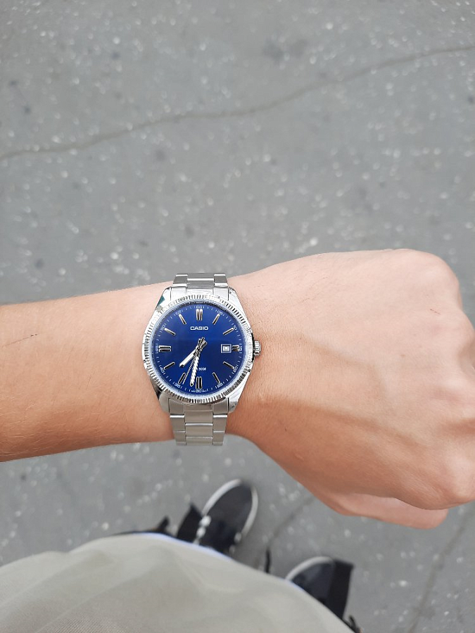 Часы Casio MTP-1302PD-2A — кварцевые, латунь металл