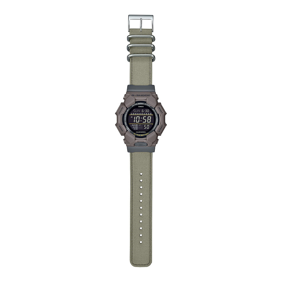 Часы Casio G-Shock GD-010CE-5 — карбон пластик, Япония