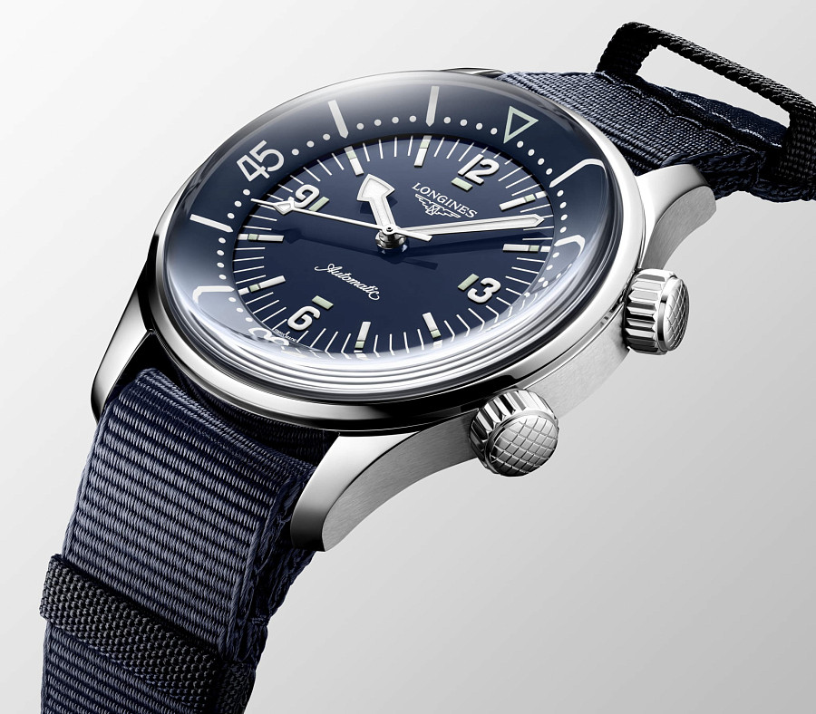 Часы Longines Legend Diver L3.764.4.90.2 — артикул L37644902