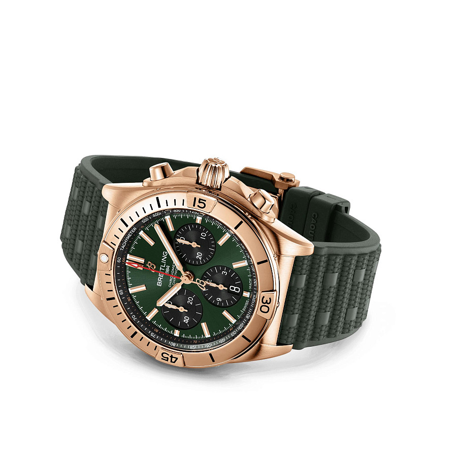 Часы Breitling Chronomat B01 42 RB0134101L1S1 — золото, Швейцария