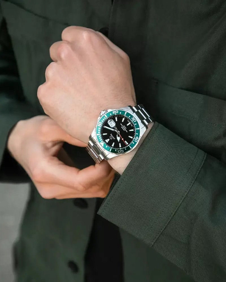 Часы Jaguar Executive Diver J860/H — кварцевые, металл сталь