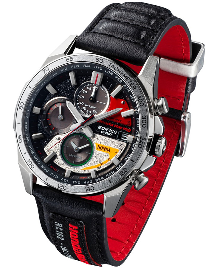 Часы Casio Edifice EQW-A2000HR-1A — кварцевые, металл сталь