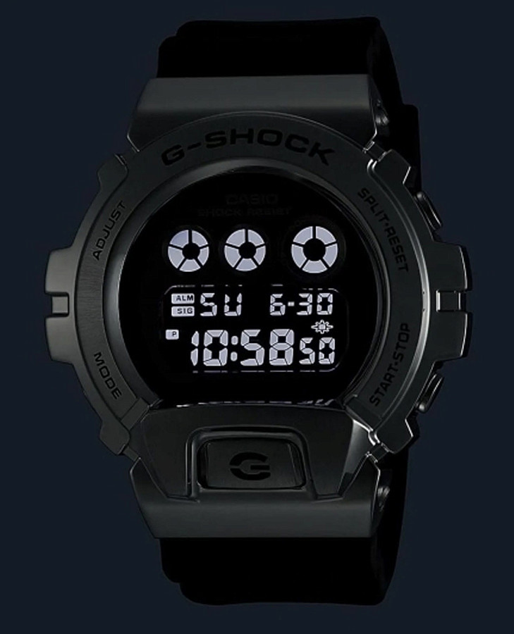 Часы Casio G-Shock GM-6900U-1DR — пластик карбон, Япония
