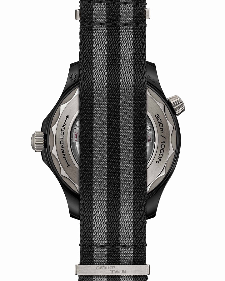 Часы Omega Seamaster Diver 300M 210.92.44.20.01.002 — механические, керамика