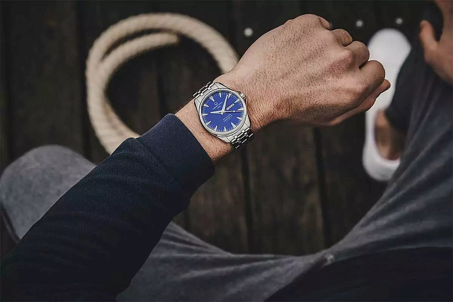 Часы Certina DS Action Day-Date C032.430.11.041.00 — нержавеющая сталь, мужские
