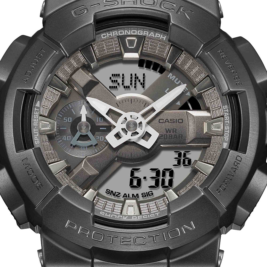 Часы Casio G-Shock GM-110MF-1ADR (GM-110MF-1A) — серый, пластик сталь