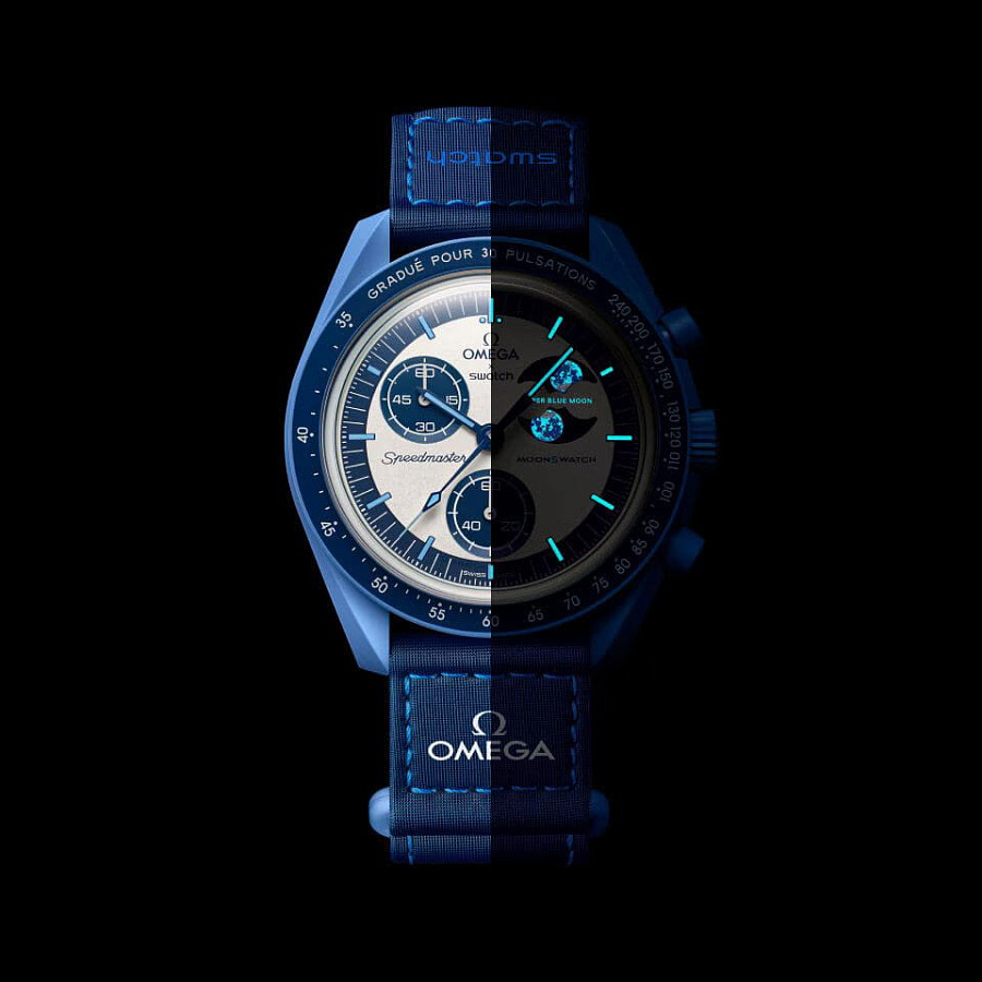 Часы Swatch x Omega Bioceramic Moonswatch Mission to The SuperBlue Moonphase SO33N700 — биокерамика, Швейцария