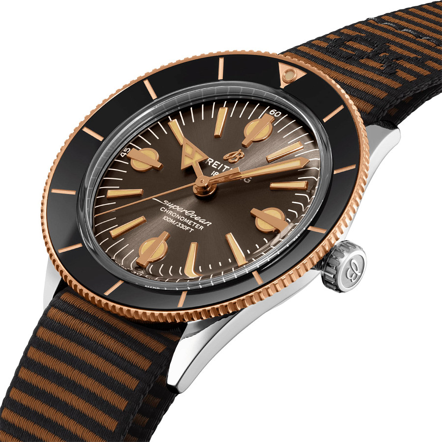 Часы Breitling Superocean Heritage '57 Outerknown Limited Edition U103701A1Q1W1 — механические, золото металл сталь