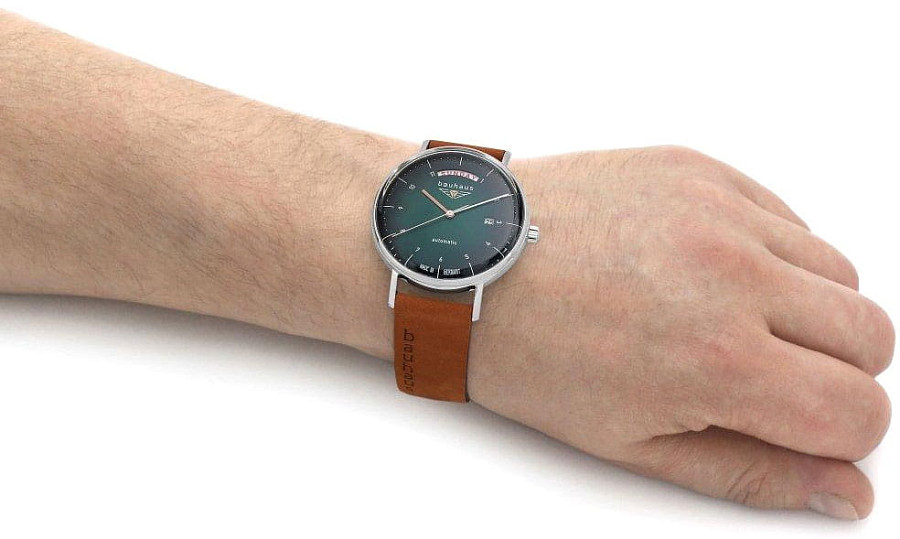 Часы Bauhaus Classic 21624 — механические, сталь металл