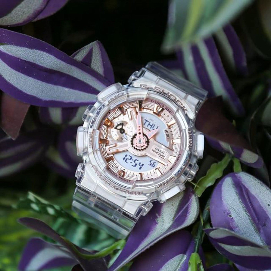 Часы Casio G-Shock GMA-S110SR-7A — Япония, электронные
