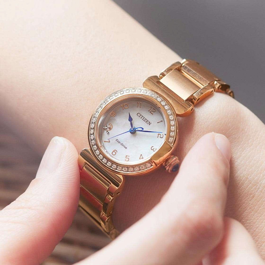 Часы Citizen Citizen L EM1123-89D — кварцевые, сталь металл