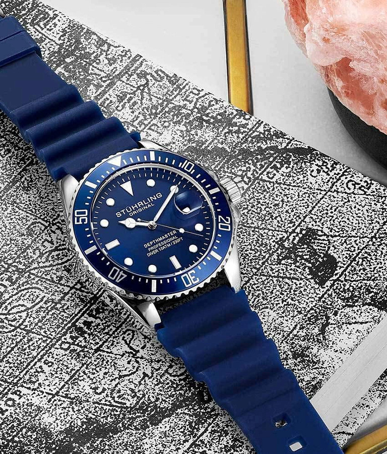 Часы Stuhrling Aquadiver 3950R.2 — кварцевые, сталь металл