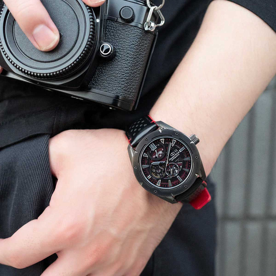 Часы Orient RE-AV0A03B (RK-AV0A03B) — черный, механические