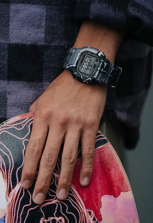 Часы Casio G-Shock DW-5000SS-1DR (DW-5000SS-1) — электронные, сталь пластик