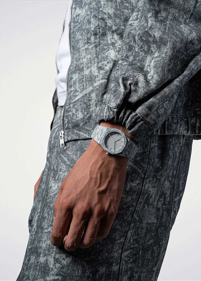 Часы D1 Milano Polycarbon PCBJ37 — кварцевые, пластик