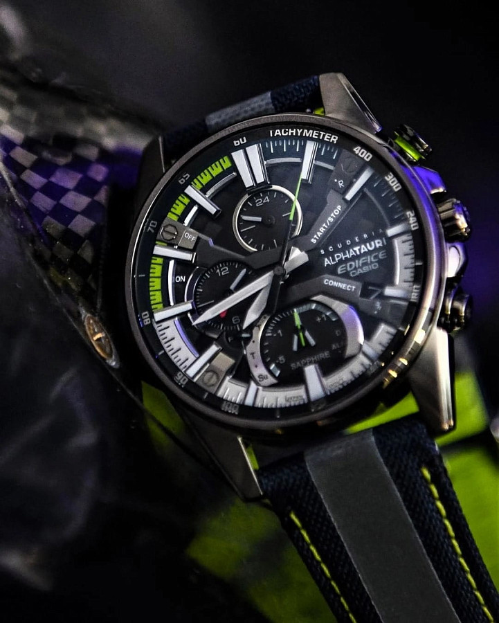 Часы Casio Edifice Scuderia Alpha Tauri Limited Edition EQB-1200AT-1A — тканевый, серый