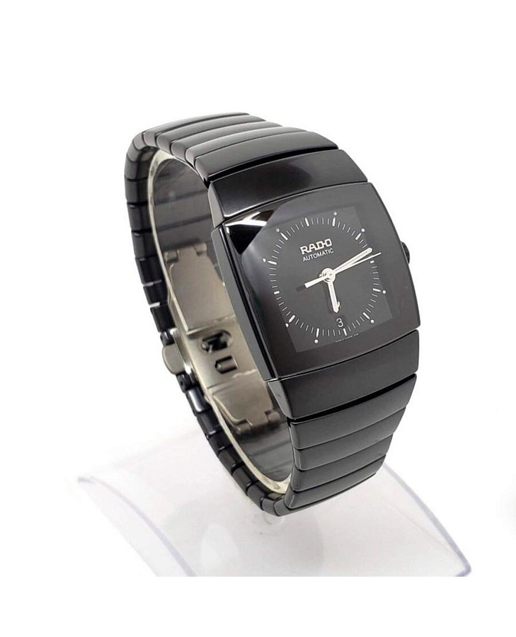 Часы Rado Sintra R13884182 — высокотехнологичная керамика, женские