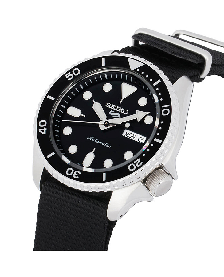 Часы Seiko 5 Sports SRPD55K3S — мужские, черный