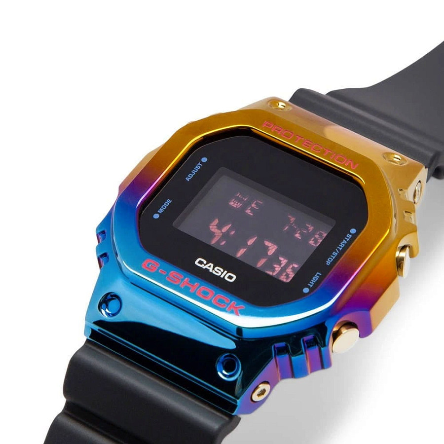 Часы Casio G-Shock GM-5600SN-1 — полимер, мужские