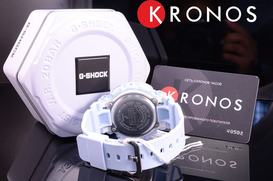 Часы Casio G-Shock GMA-S120DP-2A — пластик, пластик