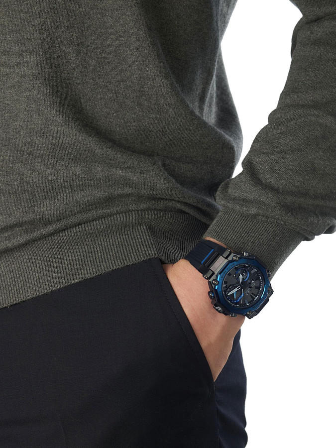 Часы Casio G-Shock Premium MTG-B2000B-1A2 (MTG-B2000B-1A2ER) — мужские, пластик