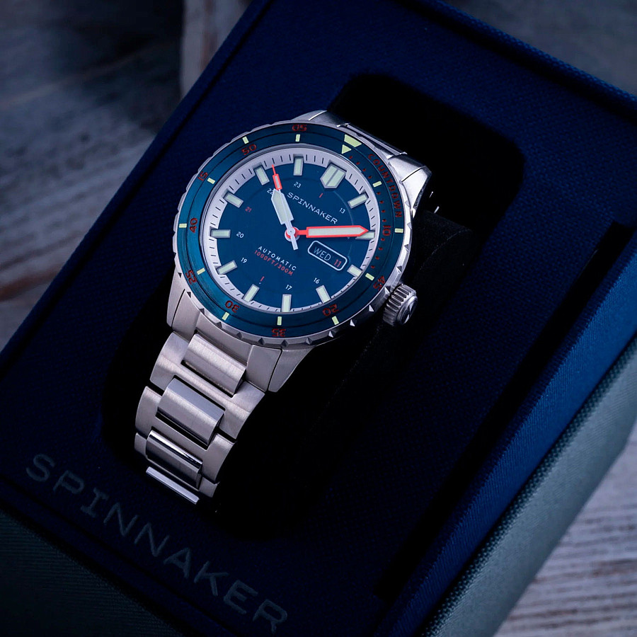 Часы Spinnaker Hass SP-5099-44 — Англия, механические
