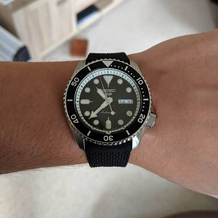 Часы Seiko 5 Sports SRPD73K2 — артикул SRPD73K2, мужские