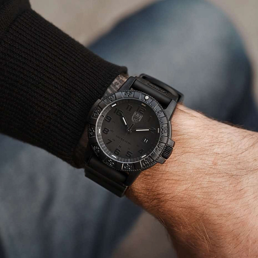 Часы Luminox Leatherback Sea Turtle XS.0321.BO.L — карбон, Швейцария