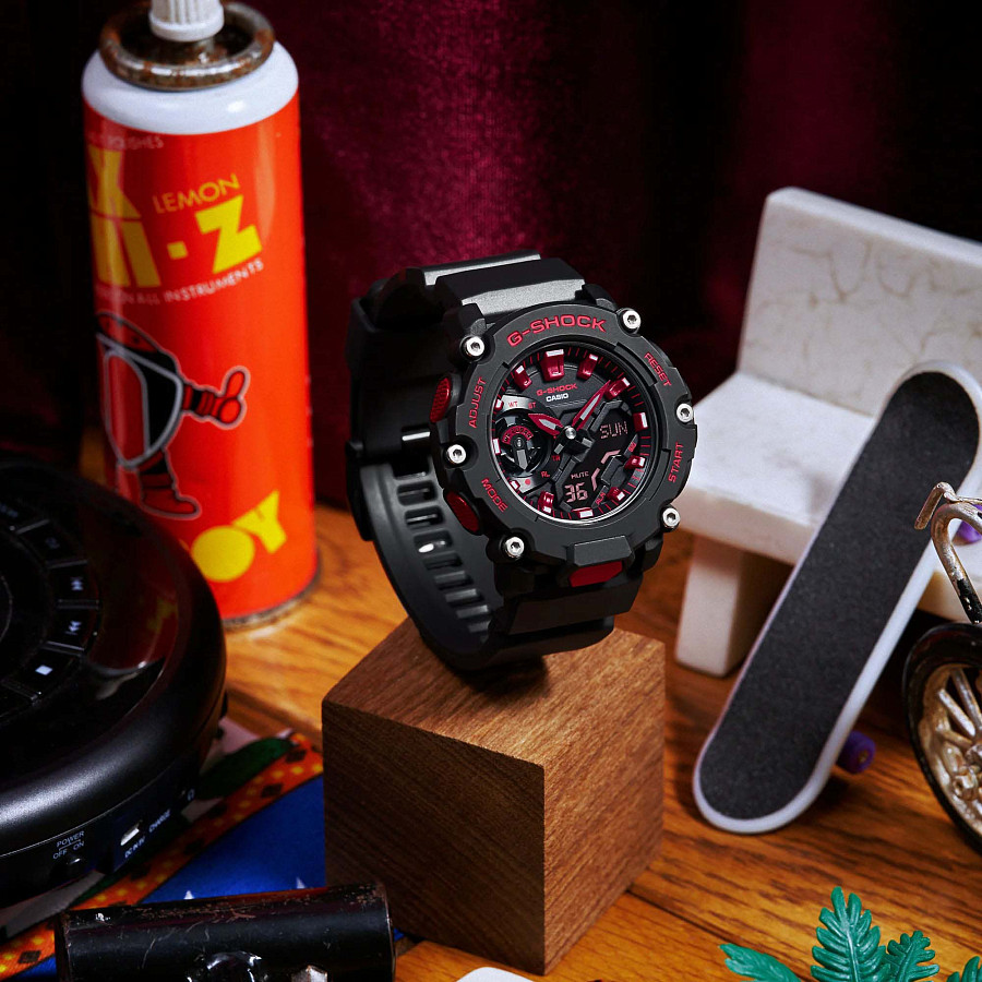Часы Casio G-Shock GA-2200BNR-1A — мужские, черный