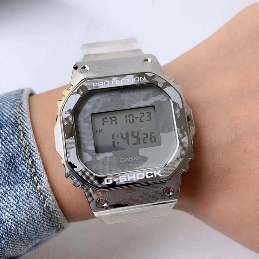 Часы Casio G-Shock GM-5600SCM-1 — полимер, мужские