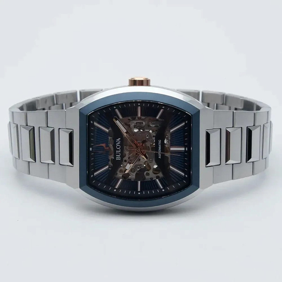 Часы Bulova Maquina 98A319 — механические, сталь металл